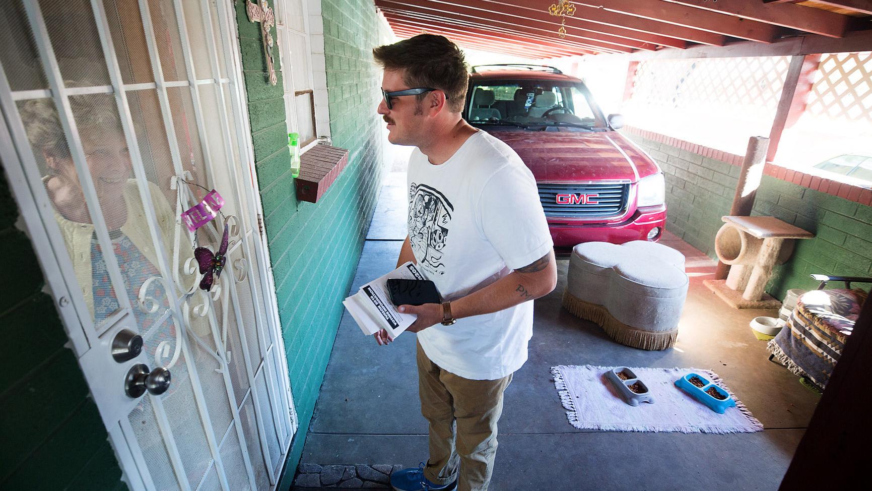 Tucson voters overwhelmingly strike down 'sanctuary city' proposal